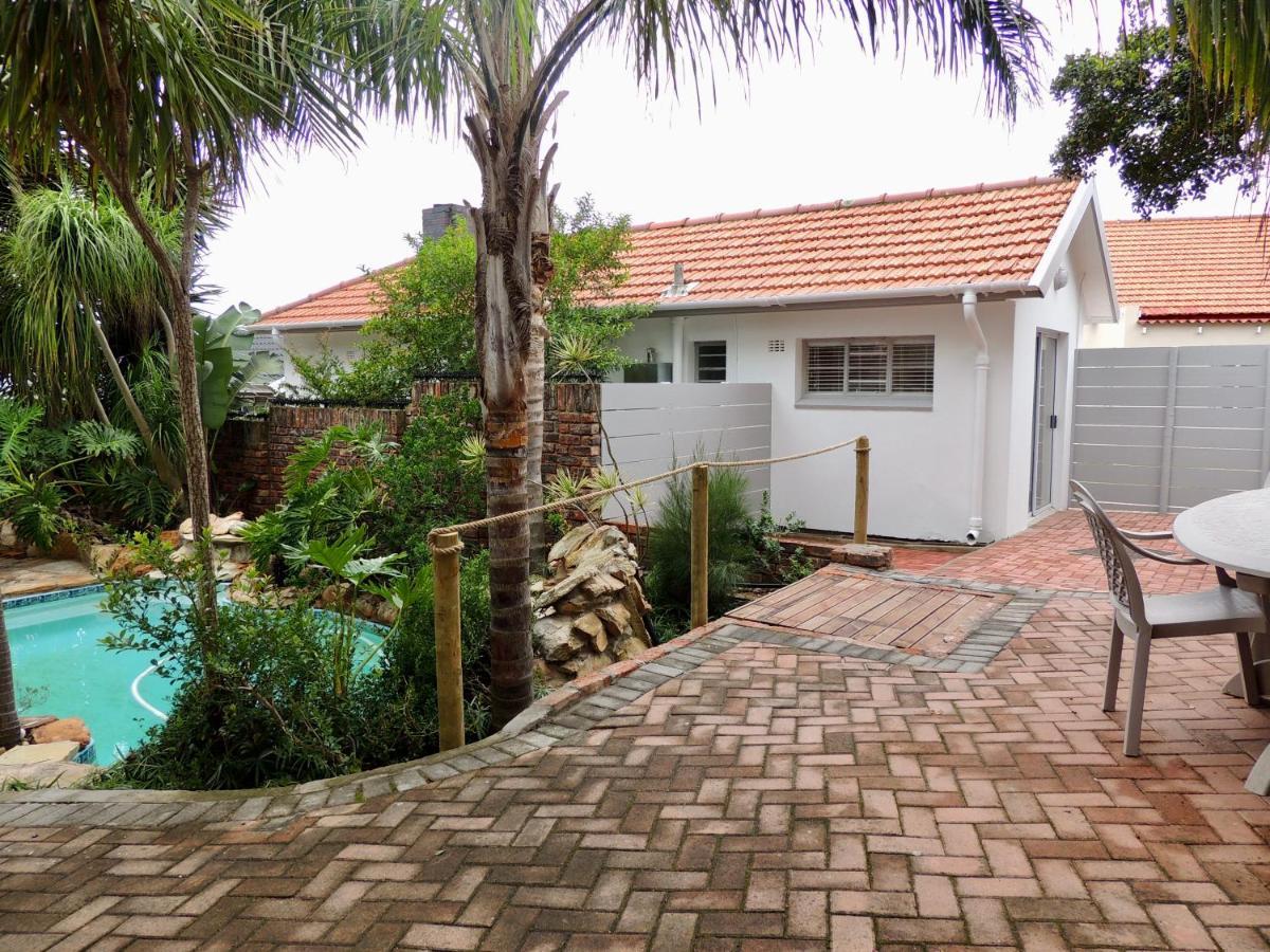 La Mer Guesthouse Port Elizabeth Dış mekan fotoğraf