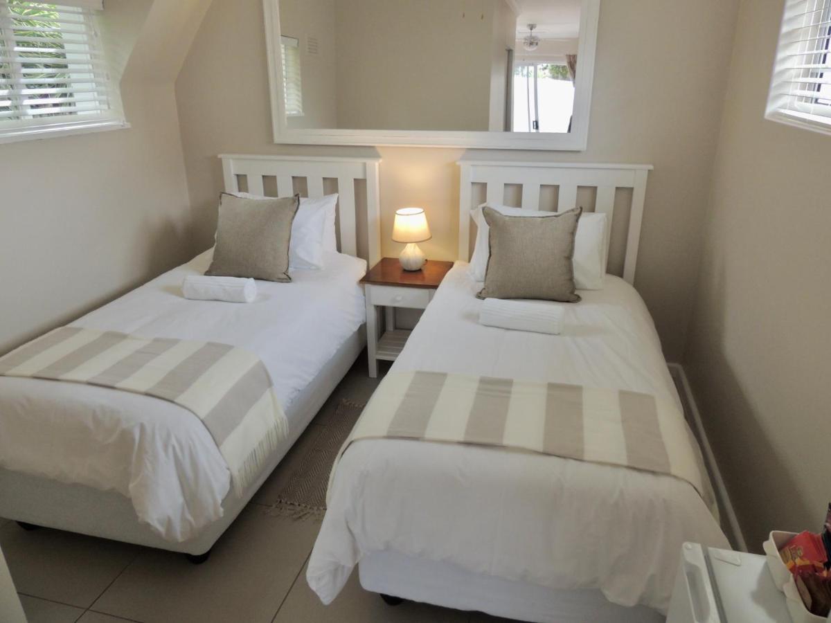 La Mer Guesthouse Port Elizabeth Dış mekan fotoğraf